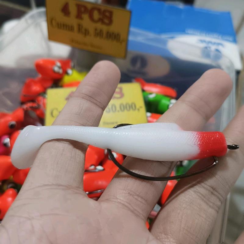 SOFTLURE 8CM -+6gr PADDLE TAIL + HOOK/KAIL(1 PCS) Cocok untuk Olahraga Pancing Mancing Casting 0
