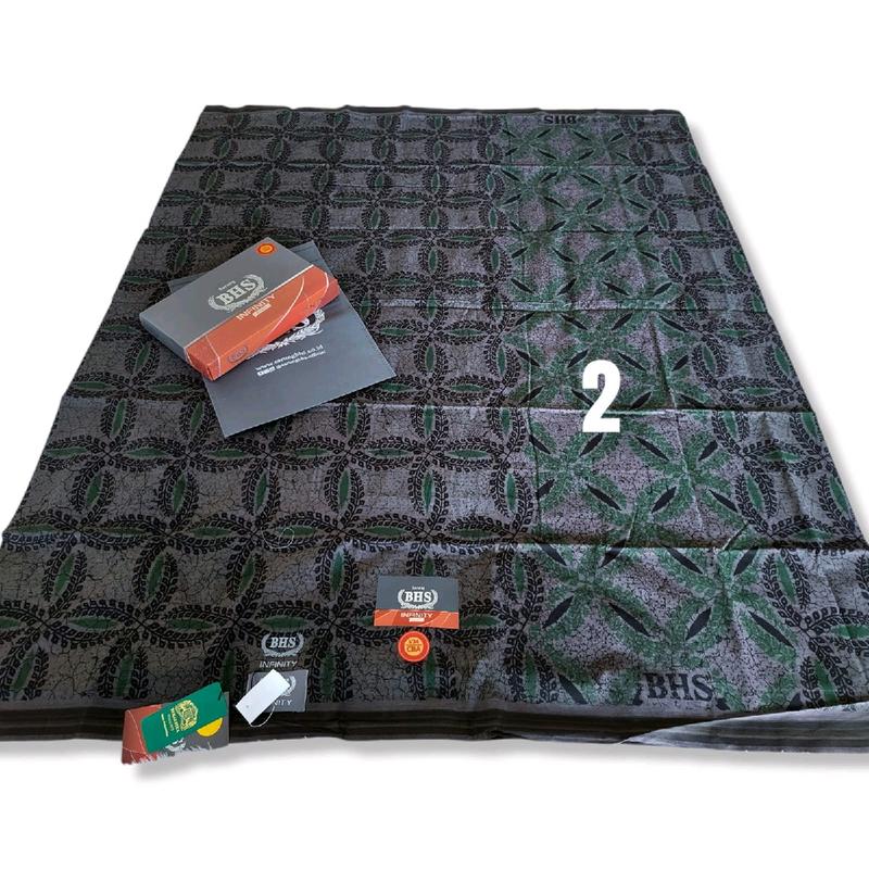 sarung BHS infinity batik hitam/hijau/merah/coklat/putih/hijau lumut 3