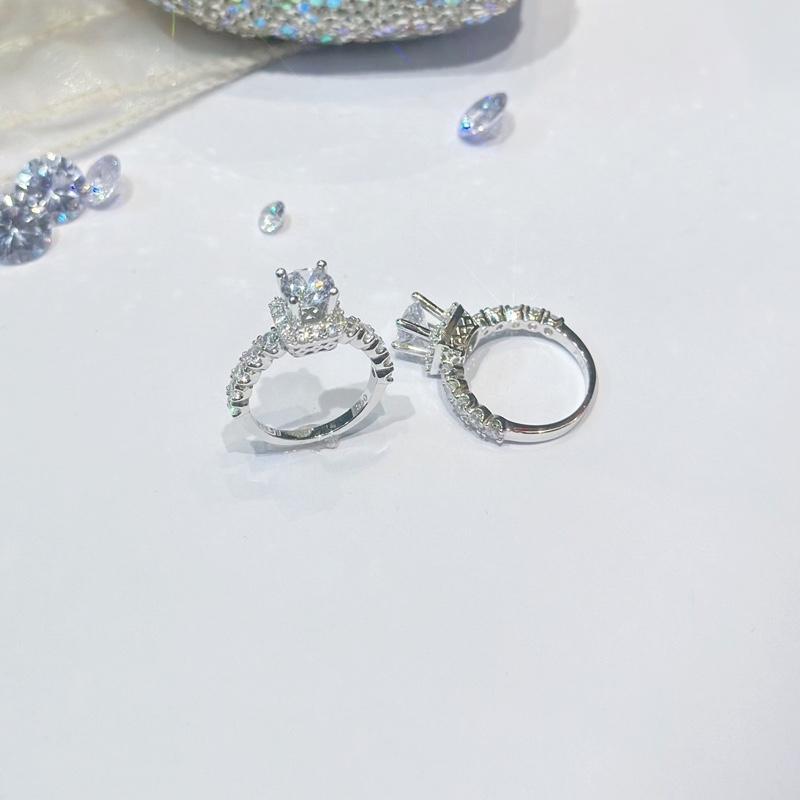 [ Hoàng Phát ] Trang Sức Nhẫn Bạc Ý Cao Cấp 925 Vip Vuông Tiểu Thư Chấu Cao Đai Tấm Xi Kim (N017)