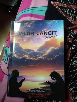 Product Review of Jalur langit journal by rizkaramelia from م** 0