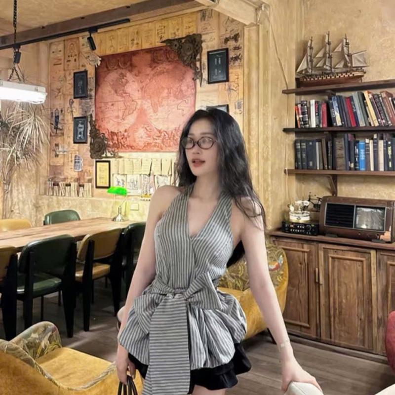 Set ÁO YẾM KẺ BUỘC nơ mix chân váy xoè có quần bảo hộ - Hân Linh shop 0