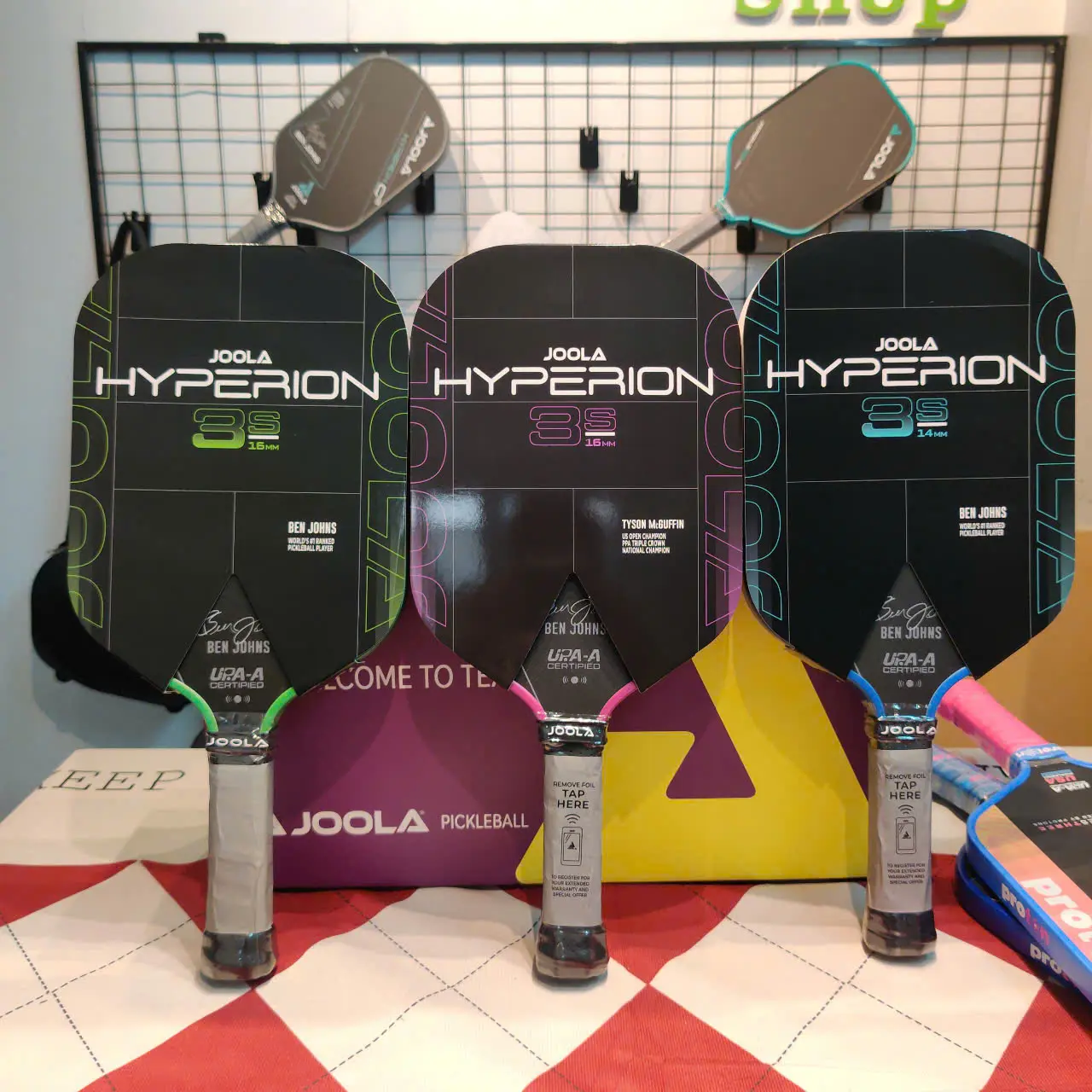 Vợt Pickleball Joola 3S hàng siêu cấp, có phân loại NFC Fullbox; thiết kế đẹp nhất 2024, mặt siêu nhám - Tặng 2 quấn cán cao cấp Sport Nam Nữ