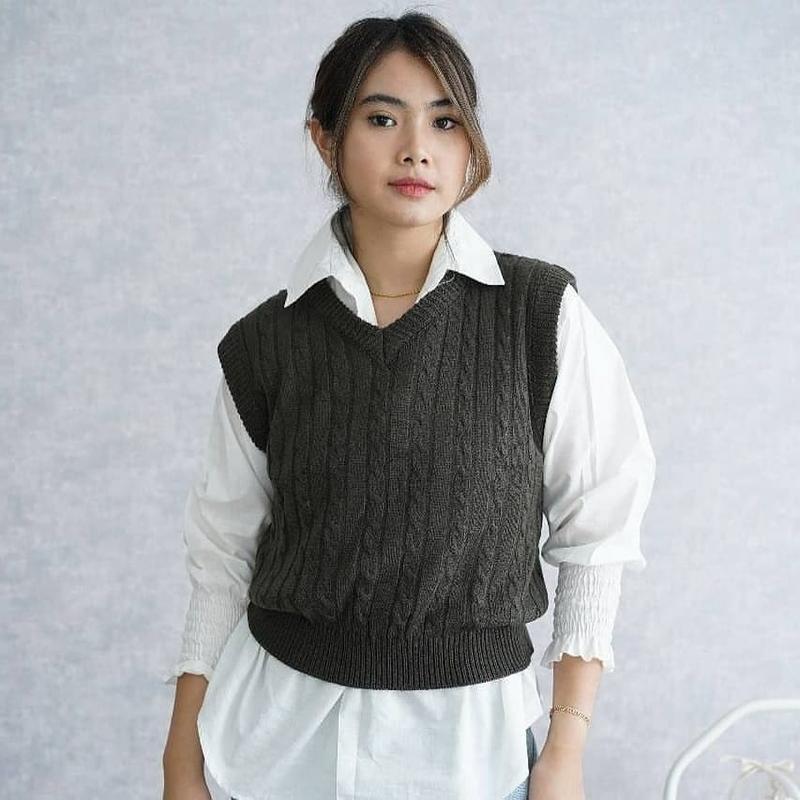 ROMPI RAJUT CABLE | Rompi Rajut Motif | Korean Style | Rompi Wanita Trendy 6