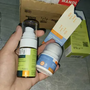 [BUY 1 GET 1 FREE] TETO Hand and Foot Spray Green Tea 30ml Formula untuk Mengurangi Keringat & Bau Hingga 10 Hari - FREE 1pcs TETO Antiperspirant Ori 5ml