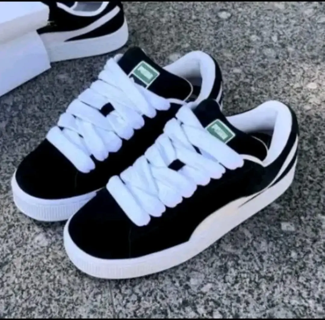 Sepatu Sneakers Skate PVM4 Suede XL Model Gemuk Kasual Pria dan Wanita Shoes Snekers Hitam Putih Snekers Kerja