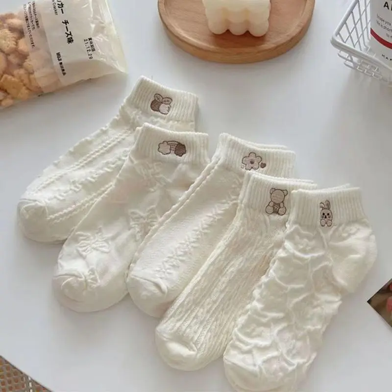 Cartoon Cute Little White Socks Breathable and Comfortable Sports Socks