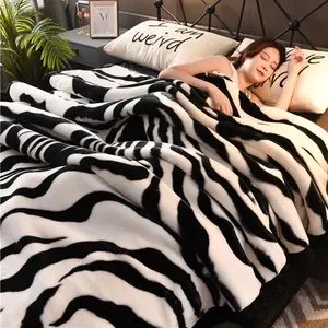 Selimut Tebal Dewasa Bulu Lembut Halus Ukuran Jumbo 200x230 Motif Keren Pinggiran Full List Berkualitas Kado Kain