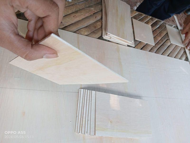 Product Introduction of Lk - triplek  3mm albasia 30 x 25 isi : 4 lembar  multiplek potongan bahan kerajinan tangan siap pakai 24