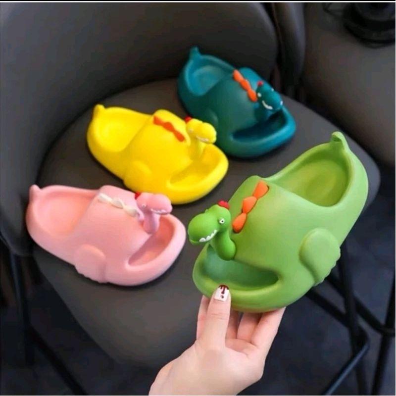 Sendal Selop Anak Sandal Dinosaurus 3D Anak Laki/Cewek Sandal Karet Nyaman Pake Anti Licin 2