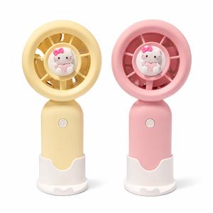 Quạt Mini Cầm Tay Màu Macaron Sạc USB Nhỏ Gọn Dễ Mang Theo Dùng Đặt Bàn Cho Học Sinh Ký Túc Xá Văn Phòng Du Lịch Đi Làm Ngoài Trời Làm Mát Mùa Hè Thiết Kế Dễ Thương Nhẹ Tiện Lợi Làm Quà Tặng Cá Nhân