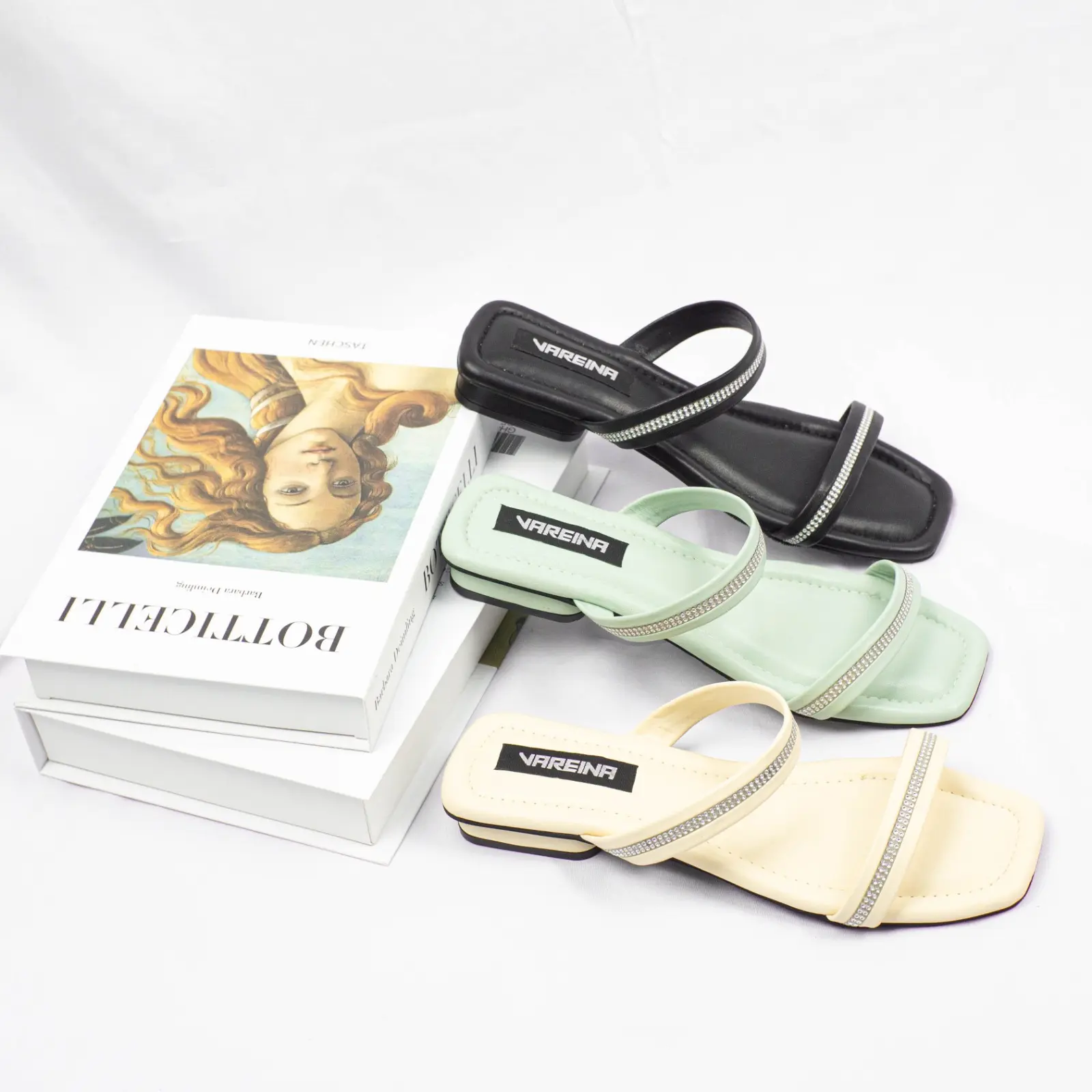 Vareina - MONA Sandal Wanita Tali Gesper Sendal Teplek 2 Cm