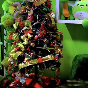 【COD】Pohon Natal Jumbo 1.2M-2.4M Model Baru Besar & Terang Dekorasi Natal Cantik dengan Stand Besi PVC Daun Tebal Fire Retardant Premium Frame Plastik Hiasan - Plastic