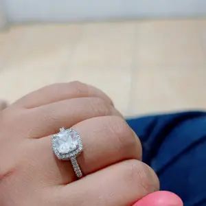 Cincin diamond full mata bentuk kotak terlaris