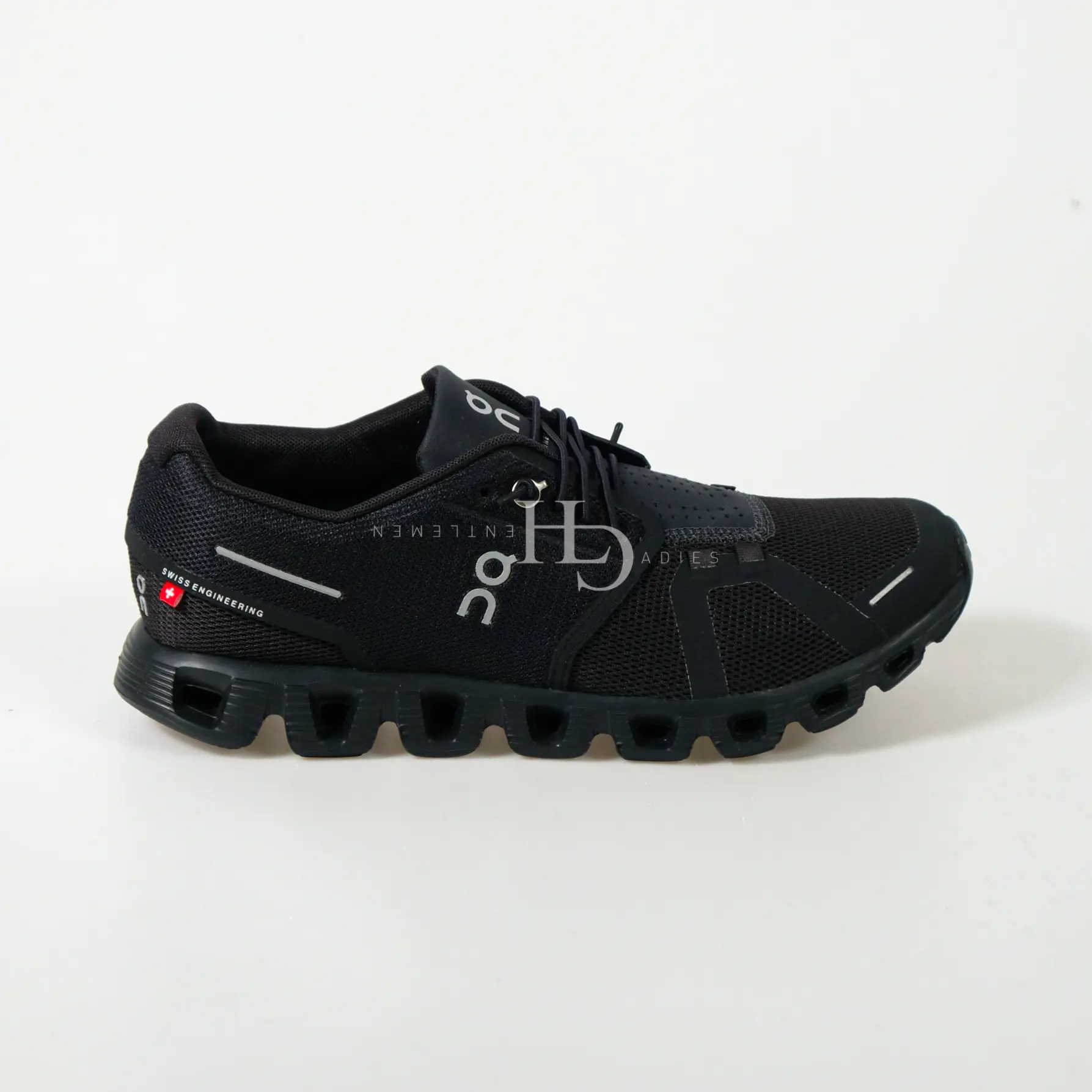 On Cloud 5 Waterproof Men Sneakers All Black 59.98842