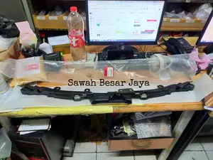 Bracket Braket Breket - Plastik Pegangan Dudukan Gril Grill Grille Depan Tengah Honda HRV HR-V S E Prestige Facelift 2018 2019 2020 2021 Original