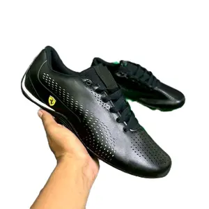 Sepatu Lari Ferrari x Roma Colorways Outdoor