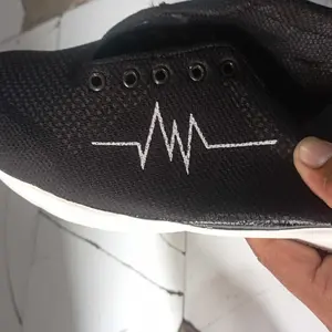 Sepatu Pria Sneakers Pria Sepatu Jogging Pria Sepatu Olahraga Pria Wanita Sepatu Kekinian