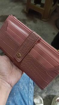 Product Review of DOMPET LIPAT CROCO PANJANG HAVANA 19 x 9 Wanita from S**g 0