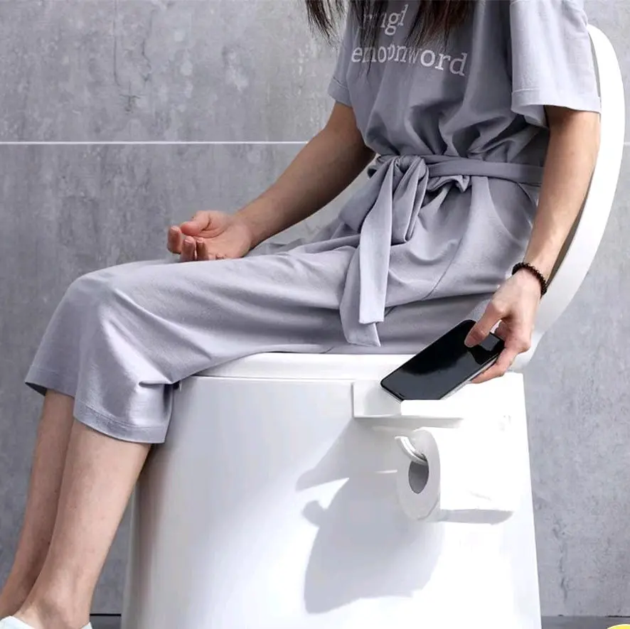 Kursi Toilet Duduk Portable WC Pispot Untuk Lansia Dan Ibu Hamil