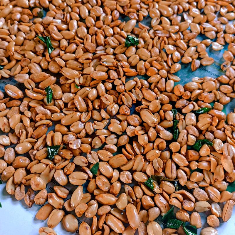 Kacang Bawang Goreng Mix Daun Jeruk/Kacang Gawil Daun Jeruk Gurih 2