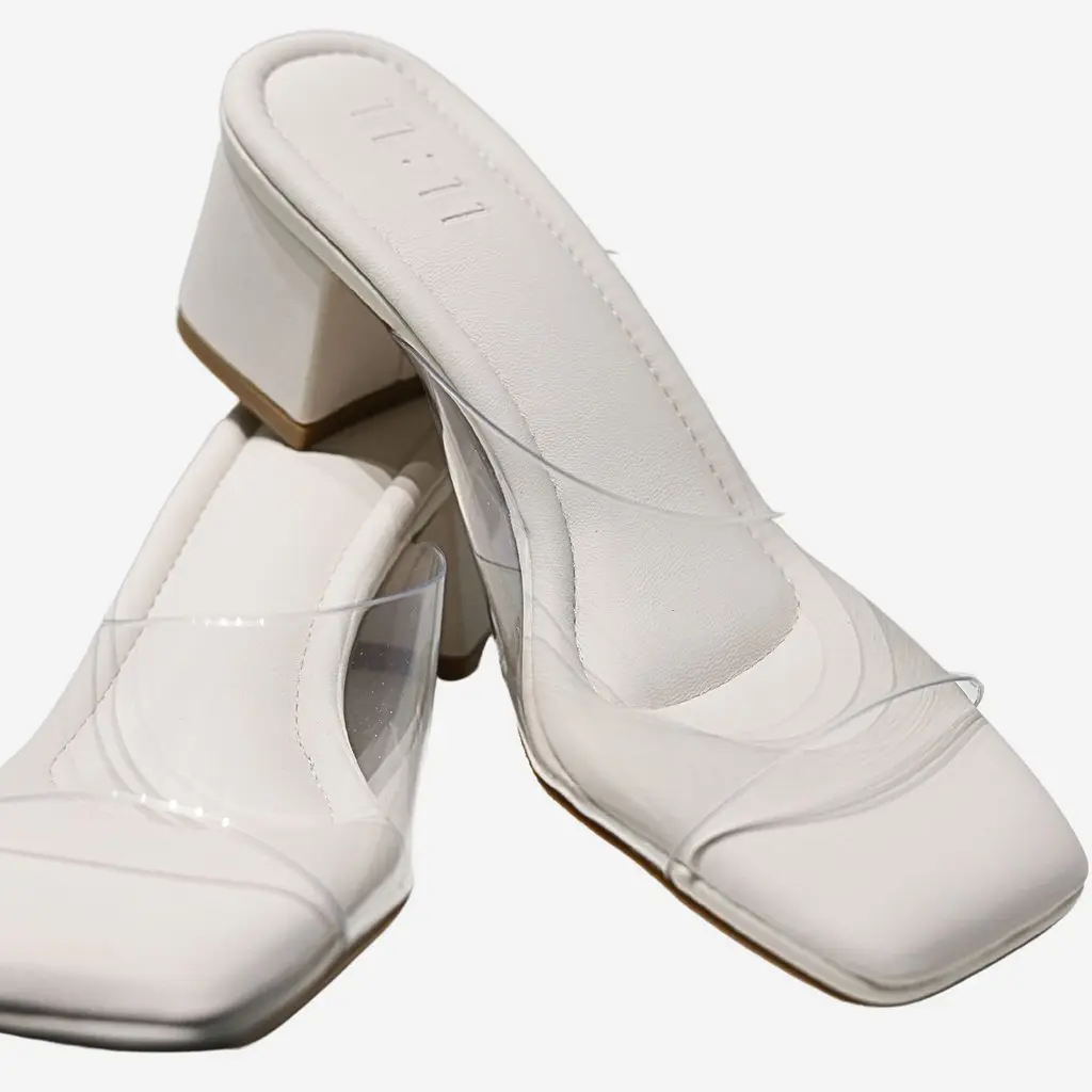 DREAM ELEVATE SLIM TRANSPARENT HEELS (5.5 CM) IN IVORY