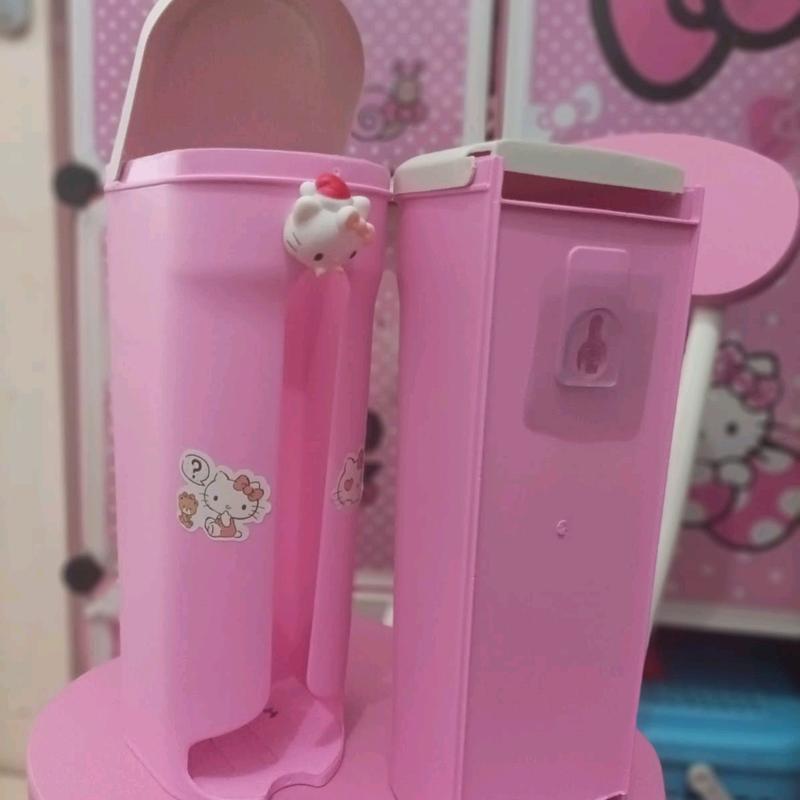 Wadah plastik hello kitty pinky 6