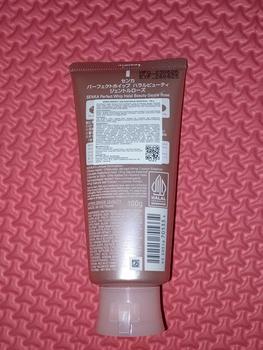 Product Review of SENKA Perfect Whip Gentle Rose Facial Foam 100gr - Mengandung Hyaluronic Acid Membersihkan Wajah from S**L 1