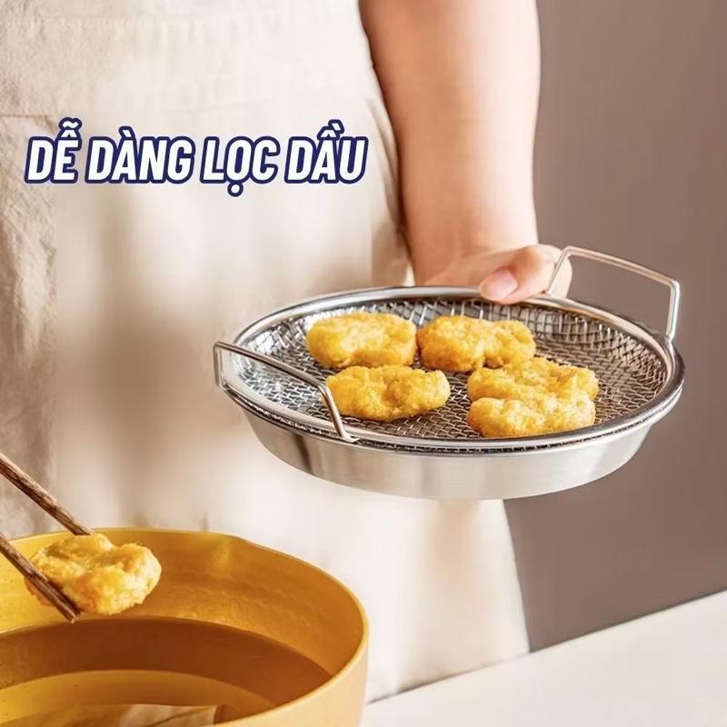  ￼Set Khay Kèm Đĩa Vỉ Lưới Lọc Dầu Chất Liệu Inox Cao Cấp Đựng Ráo Dầu Thức Ăn Chiên Rán Lọc Dầu size 20,22cm 