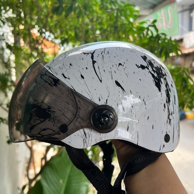 NÓN BẢO HIỂM SƠN NHÚNG CÓ GẮN KÍNH CHỐNG NẮNG CHE BỤI,SƠN NANÔ BÓNG CHỐNG TRẦY XƯỚC