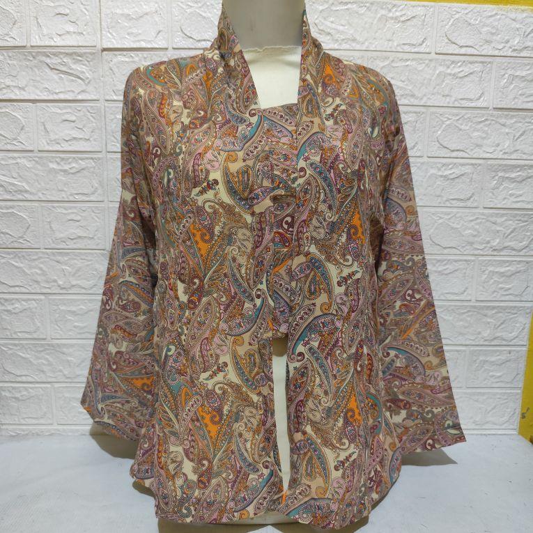 kutu baru nenek kebaya Mbah baju kartini Motif Wanita Panjang Batik Bali