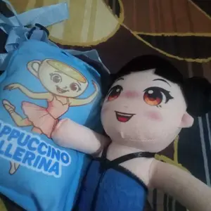 Boneka KPOP Demon Hunter Hunters Golden Huntrix Doll