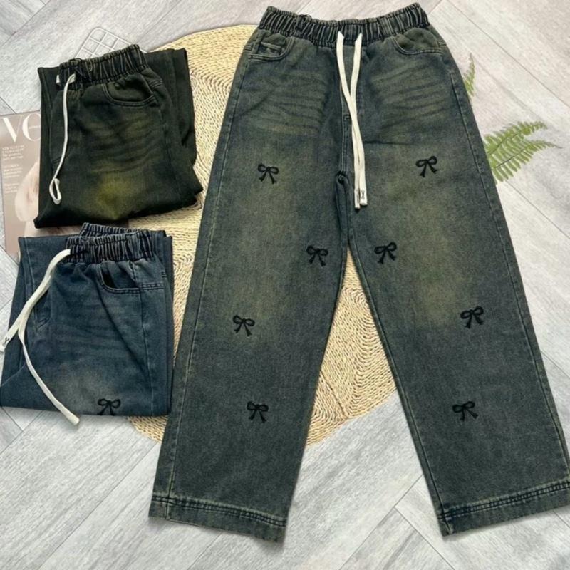 Quần xuông, quần jeans thêu hoạ tiết nơ xinh sắn rễ thương ,chất liệu vải jeans bò mềm mịn ,cạp cao lưng thun chun co giãn,phong cách trẻ chung (Thanh Thúy store 68)