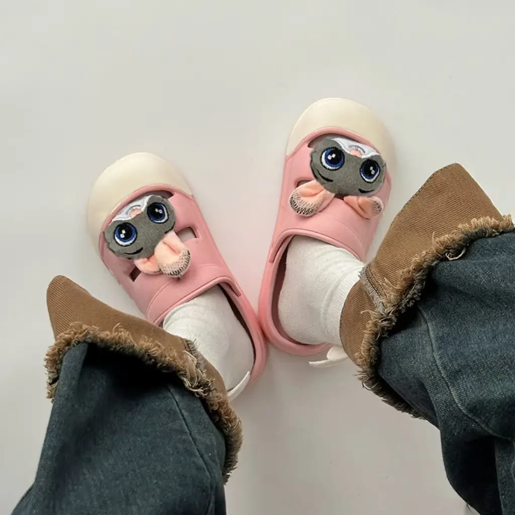 Fashion Korean sandals cute slippers women outdoor 2024 summer new soft thick bottom sandals girls walking shoes