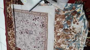 Product Review of (POUCH) PROMO ISI 2 HIJAB SEGIEMPAT MOTIF AZARA VOAL PREMIUM STANDAR PREMIUM LASERCUT LOGO PRINT/ LOGO METAL from m**y o**p 2