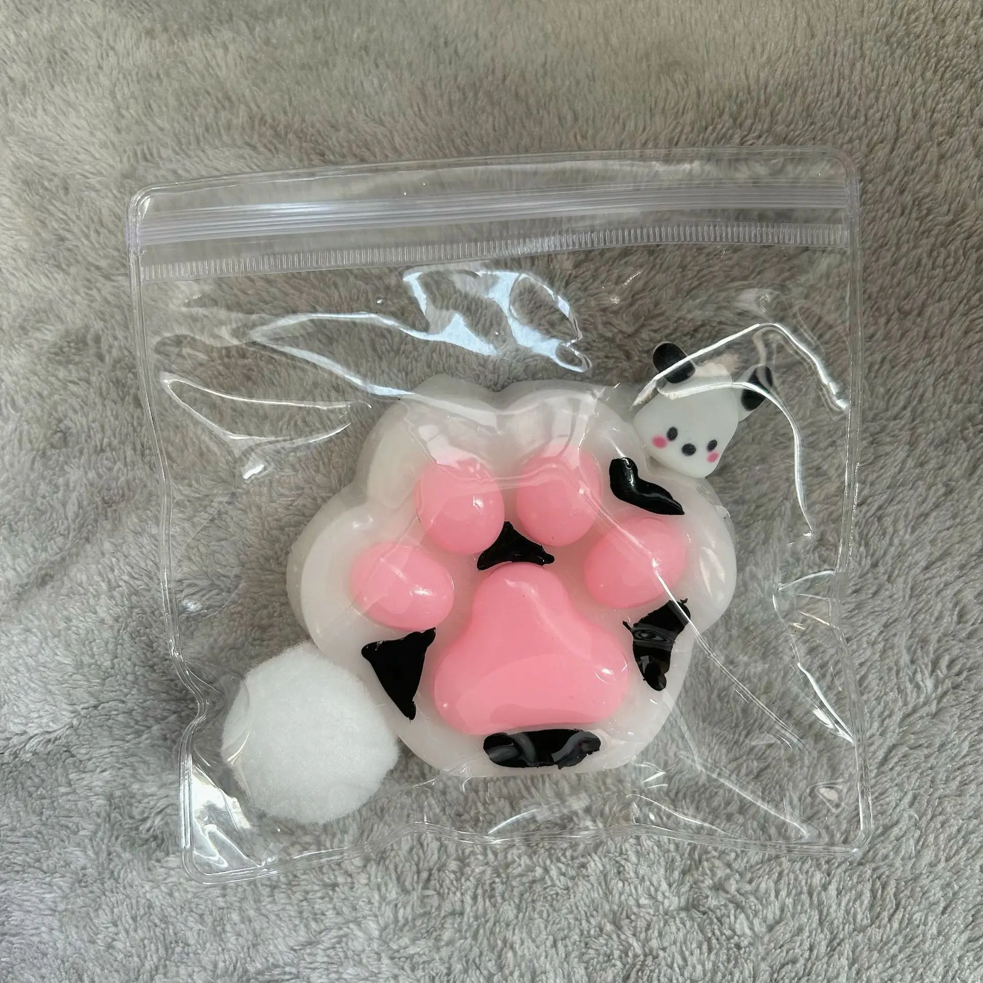 P.Cat Paw-BW Milk [GO]