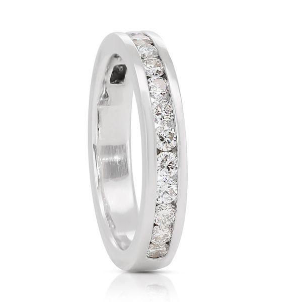 Elegant 0.80ct Half Eternity Ring set in gleaming Platinum 6