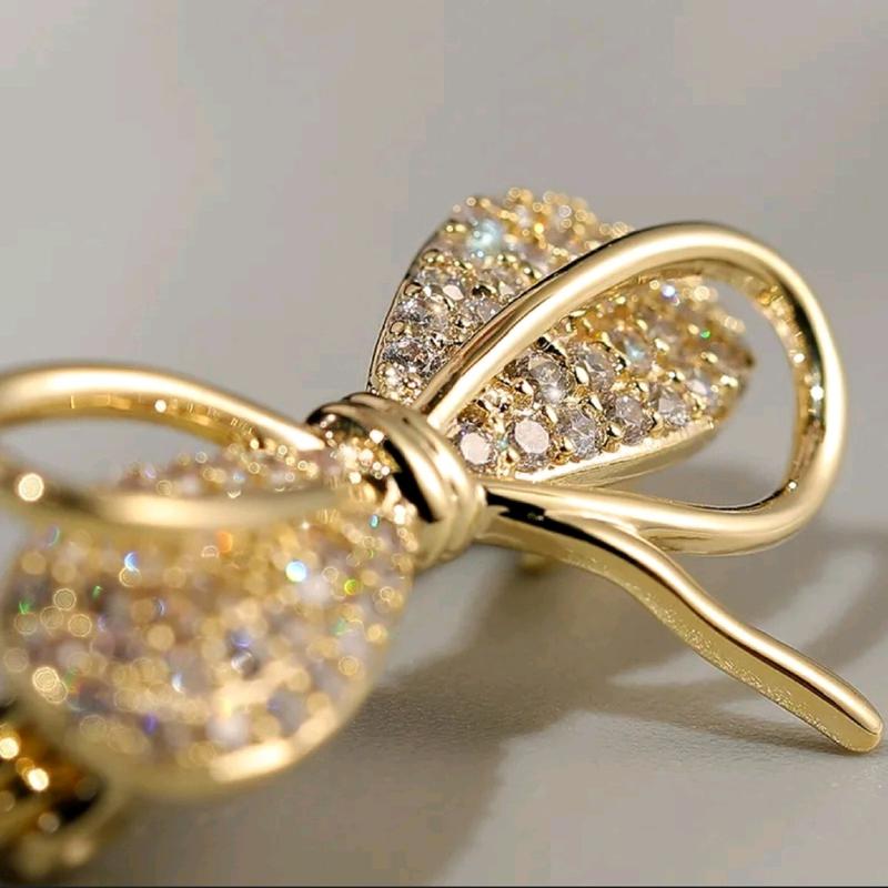 Bros Dagu Mini Pita Kecil Aloy Gold 2x1.5cm - Elegan dan Menarik 6
