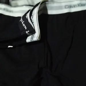 ISI 6 PCS Celana Dalam Pria Boxer Spandex Cool Silk yng Lagi Viral Hitam Katun Lembut Nyaman Polyester Pendek M Seamless briefs