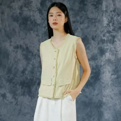 This Is April Venetia Vest Wanita Atasan Rompi Sleeveless Outer Retro Style Yellow