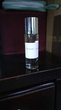 Product Review of Parfum Aprilia 00NE M. LVKY segar dan tahan lama from o**i 0