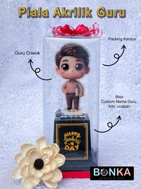 Gambar Piala Akrilik Guru Custom Nama Ucapan dan Foto Proses 1 Hari Jadi dari Bonekahandmadesukasuka Kab. Sukoharjo 3 Tokopedia