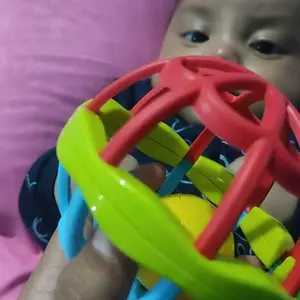 Mainan Genggam Bayi TO-Z024 TO-Z042 Mainan Lonceng Kerincingan Gemerincing Bayi Teether Baby Toy Silicone Mainan Edukasi Toys Baby Rattle Bola