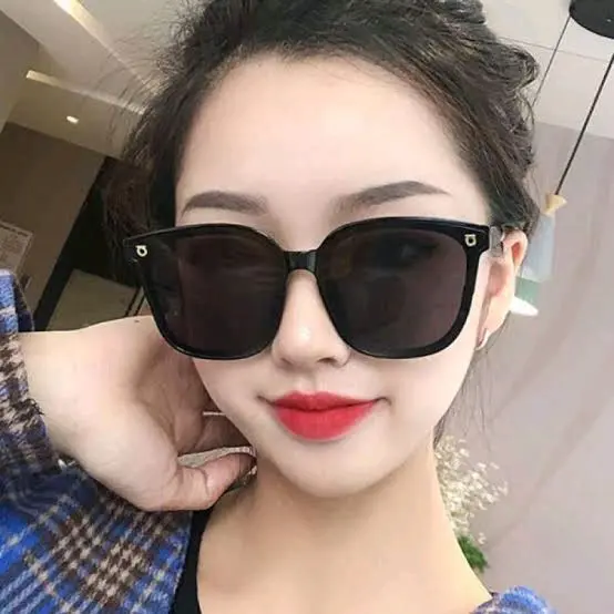 Kacamata Trendy - Kacamata Fashion - Kacamata Kekinian
