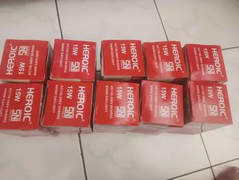 Product Review of Lampu Heroic LED A / Bohlam LED Lampu Hemat Energi SNI Putih from r**1 0