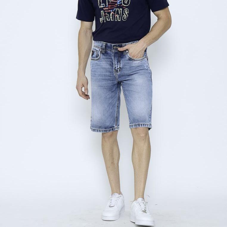 Celana Pendek Jeans CFD104E Pria 4