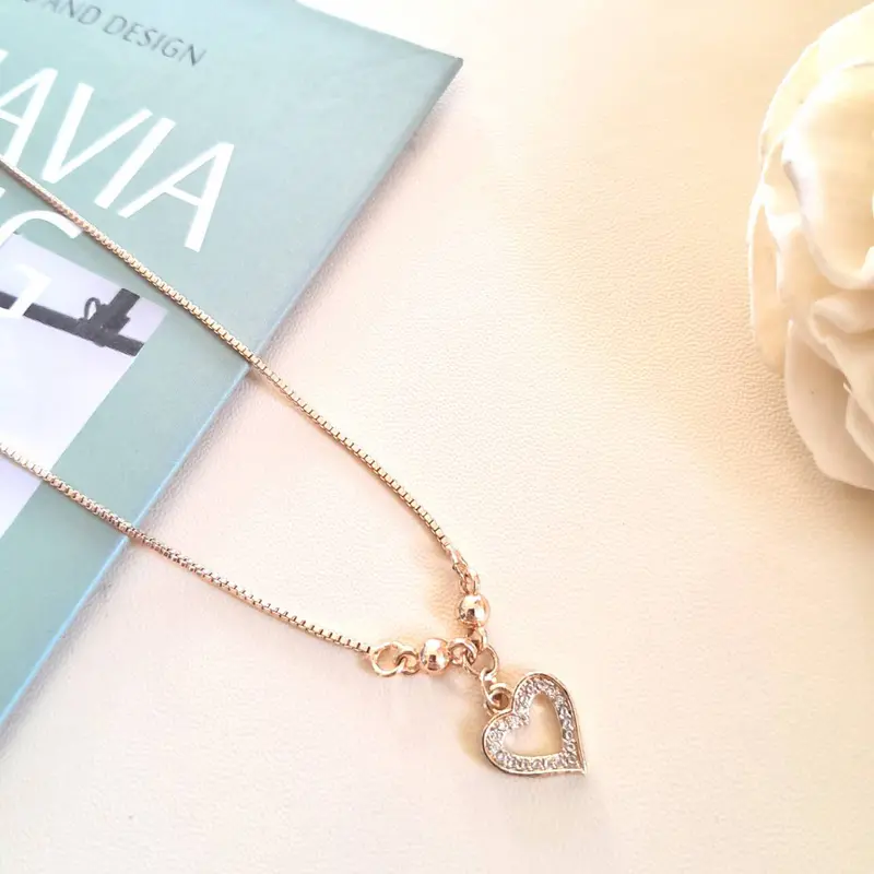 Kalung Wanita Titanium Anti Karat Hati Liontin Berlian Klavikula Rantai Aksesoris Fashion Kalung Perhiasan Emas XL106 0