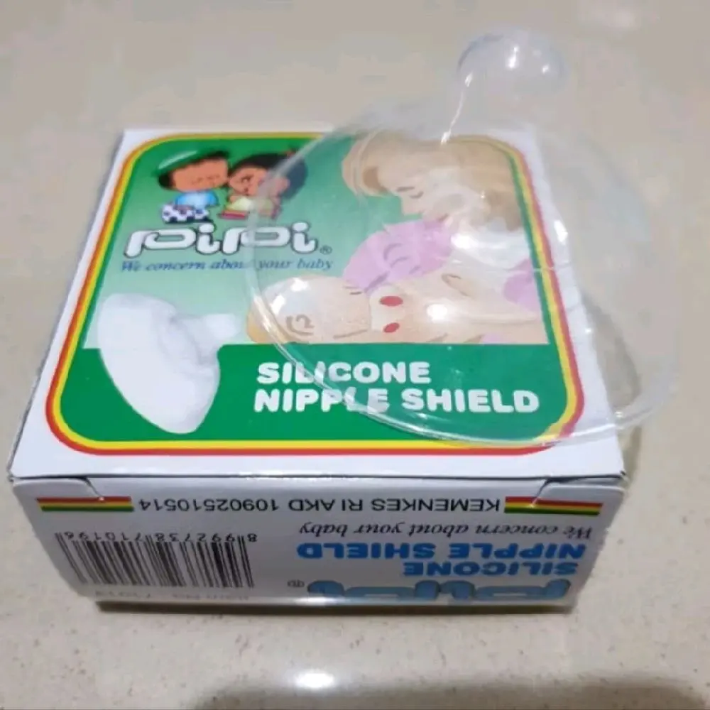 pipi Nipple Shield Pelindung puting