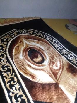 Product Review of Sajadah tebal anti slip uk 70x110cm sejadah rumbai motip kiswah warna hitam dan cream nyaman dan lembut Turki Muslim from A**H R** 0