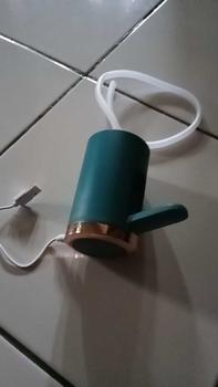 Product Review of (COD)Bravhom Pompa Galon Electric Dapat Dilipat USB Dispenser Portable Galon Air Elektrik from M**a A**💐 2