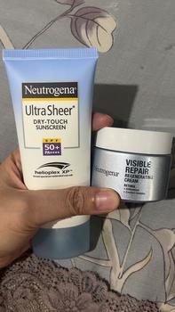 Product Review of NEUTROGENA Ultra Sheer Dry 88ml - Touch Sunscreen SPF 50 - Sunblock Wajah from M**a p**a 0